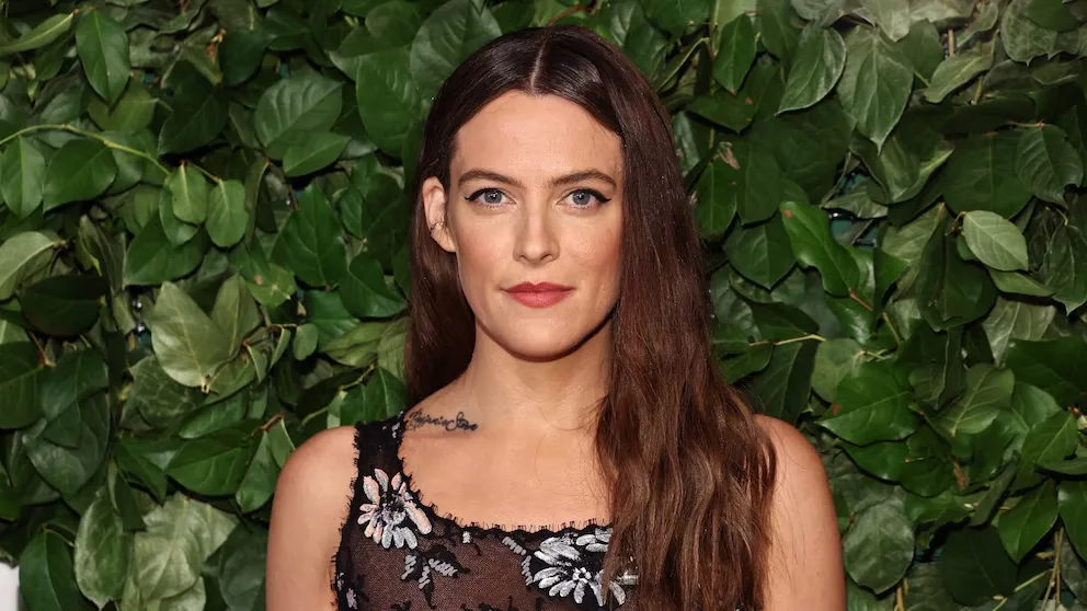 Riley Keough Biography, Age, Movies, TV Shows & Family1
